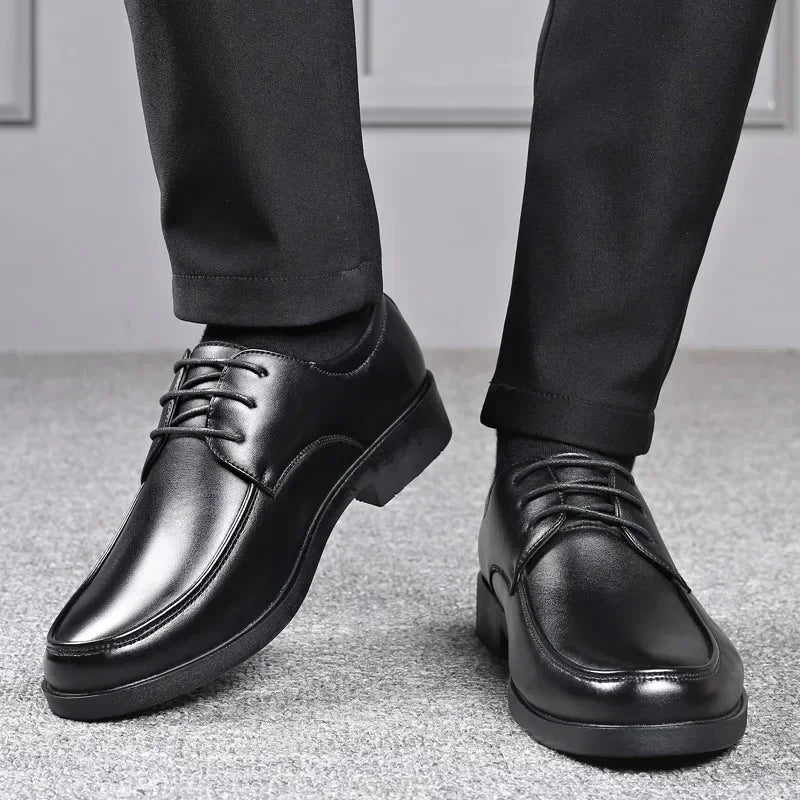 EleganceStep™ Men’s Classic Business & Formal Shoes – Lightweight, Durable & All-Day Comfortable